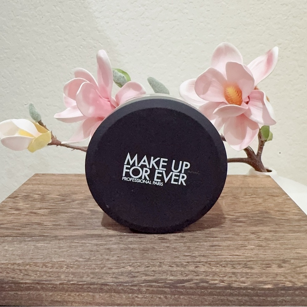 Make Up Foreve HD SKIN SETTING POWDER Shine-Controlling & Blurring 0.4 Banana